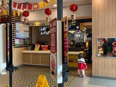 -麦当劳(龙洞店)