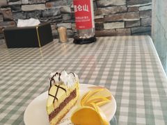 -上岛咖啡(华源四里店)