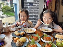 -鑫震源·苏式大虾生煎(山塘街店)