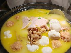 -小凤庭·地道湖北菜武昌鱼·藕汤(38年黄鹤楼店)