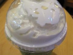 -星巴克(西藏路店)