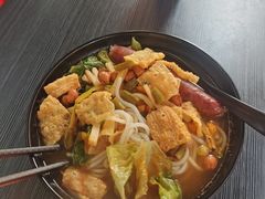 -龙记桂林米粉(国贸一九九五年店)