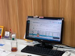 -上海仁爱医院口腔科 · 种植