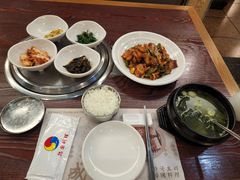 -明成宫韩国料理(沃尔玛购物广场店)