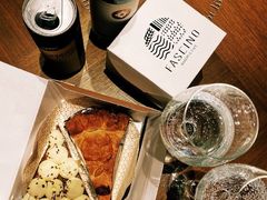 -Pie Bird(新闸路店)