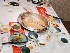 -左庭右院鲜牛肉火锅(南通CBD大有境店)