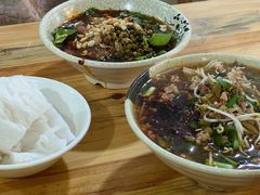 木姜子蘸水卷粉-余庆小吃(小吃一条街店)