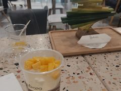 -MINIPOPO鲜奶·甜品(宽厚里店)