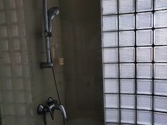 -上海南汇嘴大堤酒店