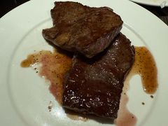 -大中华希尔顿酒店-念自助餐·嗨啤·小龙虾