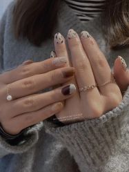 -Momo nail 日系美甲
