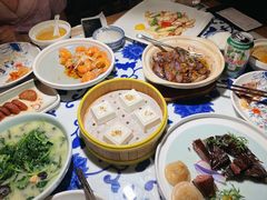 油爆元宝虾-江南赋(内蒙古大厦店)