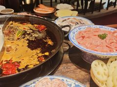 -周小明火锅(黑金冠社区店)