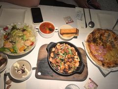 -春树下·树屋花房西餐厅(罍街AS1980店)