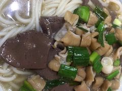 -锦泓老字号猪脏粉(东联大厦店)