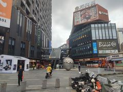 -江燕路万科里