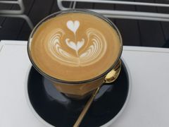 焦糖拿铁-UNI UNI(环亚凯瑟琳店)