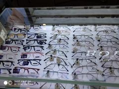 -精益眼镜(建三店)
