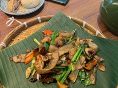 -云海肴·汽锅鸡·云南菜(天山百盛优客店)