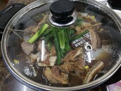 -三叔牛杂火锅店(三淮大街15号店)