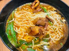 红烧牛肉面-亚皆老街南宁老友粉·米粉(印象城店)