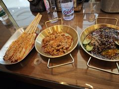 -乐兔串工坊·炖肠(万达店)