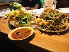 -东北小板凳地摊烧烤(泰来街店)