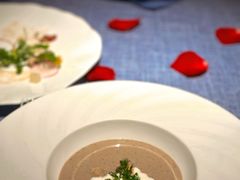 奶油培根蘑菇意面-弦月窗LUNETTE BY AMANDA(复兴路店)