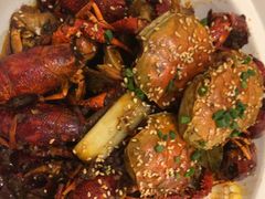 -肥肥虾庄·金牌油焖大虾(汉口城市广场店)