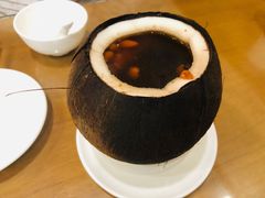 黑豆家鸡炖原只椰子汤-大唐靓汤江门私房菜(景田店)