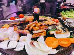 -豚豚家돈돈가韩国锅盖烤肉(新北万达店)