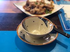 -臻鲜燕海鲜融合餐厅(金陵style店)