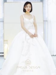 -AMOUR·爱沫婚纱礼服·小众设计品牌