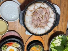 -百年石锅饭·朝鲜族传统民餐