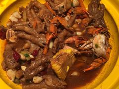 -多嘴超级肉蟹煲(杉杉国潮主题店)