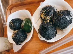 乌米饭团-明月楼