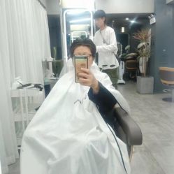 -ON STAR SALON
