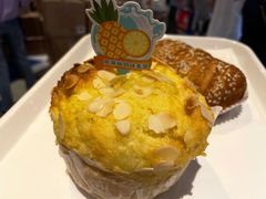 -85度C(生甜甜圈研究工坊·上海松江人民北路店)