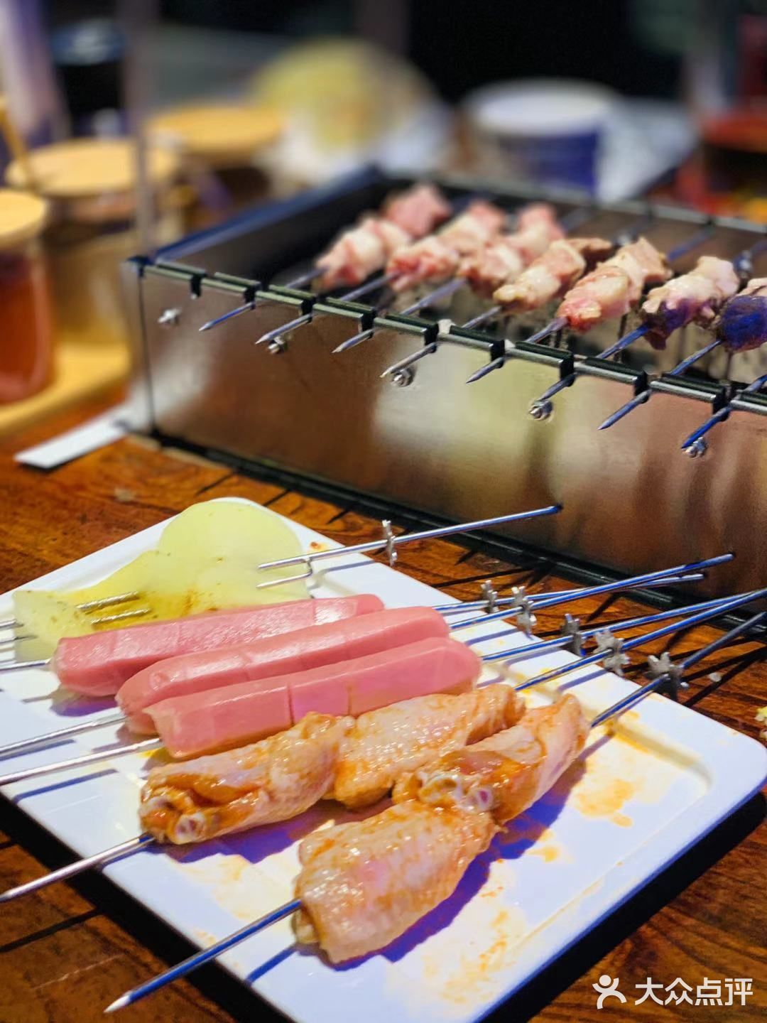 上菜速度快，食材也非常的新鲜