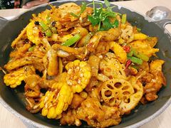 -精悦蓉(松江万达广场店)