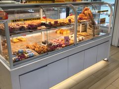 面包甜点陈列柜-味多美(金沙江路店)