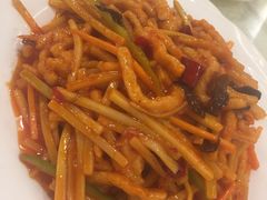 -李记饺子·熏酱东北菜(欢乐谷店)