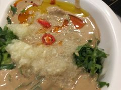 小料台-就这家旋转小火锅(西安路罗斯福店)