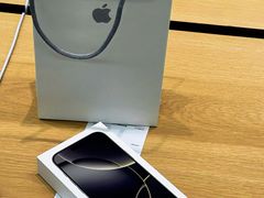 -Apple零售店(中街大悦城店)