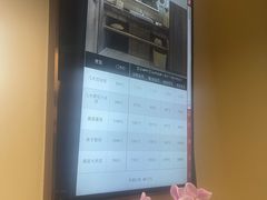-长沙晚报大道亚朵酒店