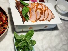 德胜枣木烤鸭-雀蓝川菜(奥体广场店)