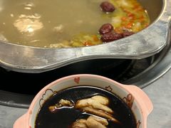 -光头药膳鸡(莱茵小镇店)