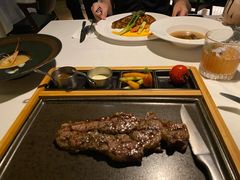 -鹿萤季·营地小馆(皇后公园店)