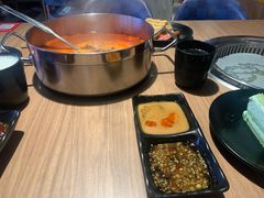 -千滋百味自助烤肉火锅(东门町店)