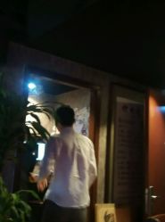 -鳌首刺青纹身 穿孔饰品店